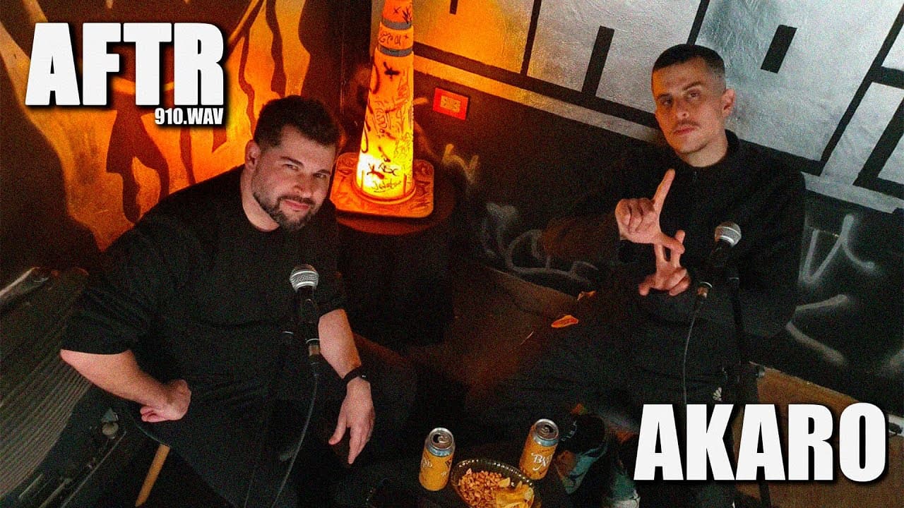 AKARO